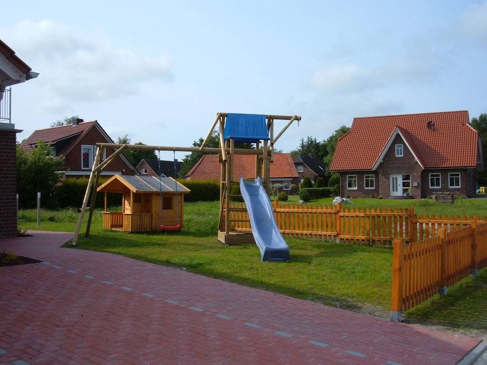 Children's play area - outdoor