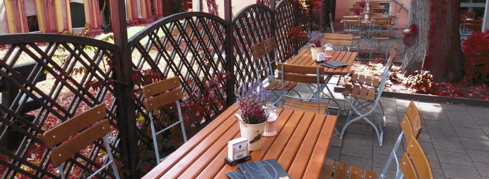 Sundeck