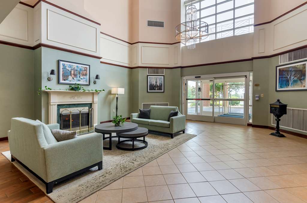 Best Western Plus Inn at Hunt Ridge - photo 3