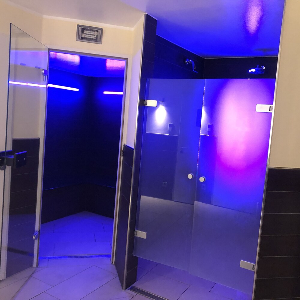 Steam Room