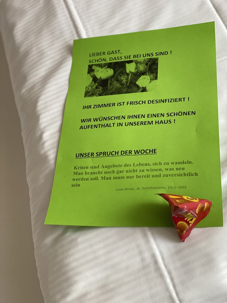 Room amenity
