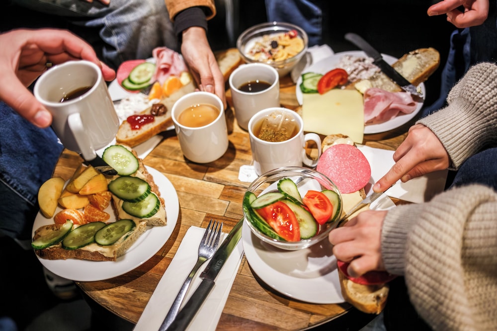 Breakfast buffet