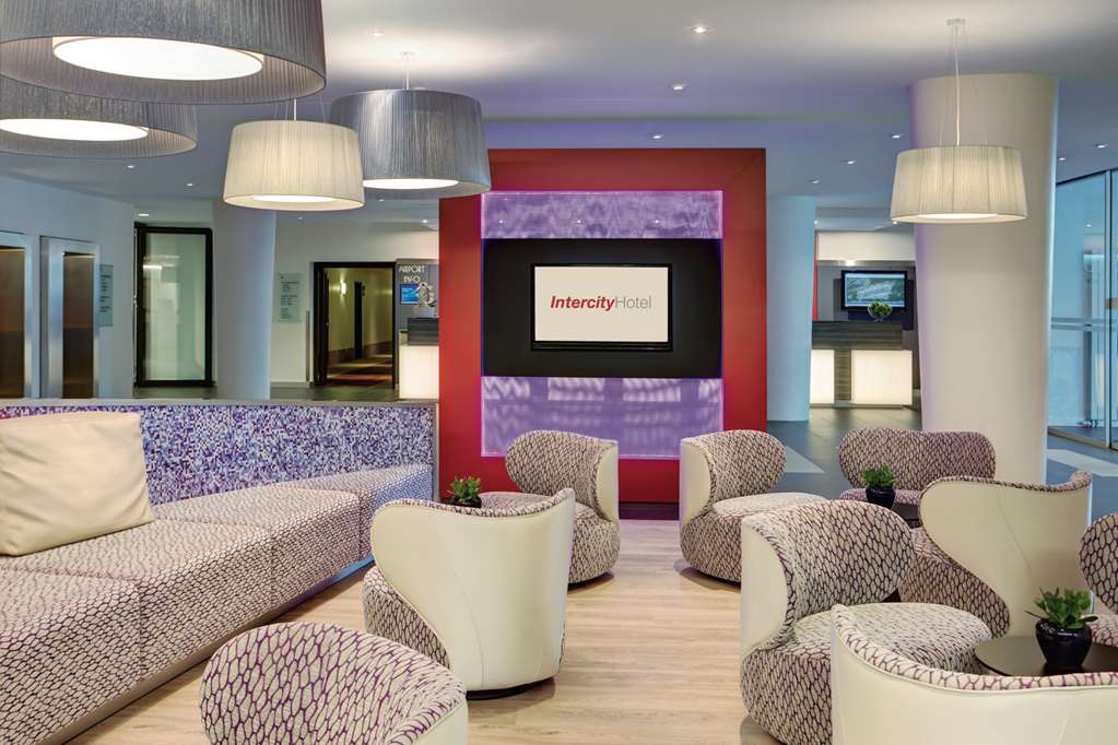 IntercityHotel Frankfurt Airport, Germany - Lobby