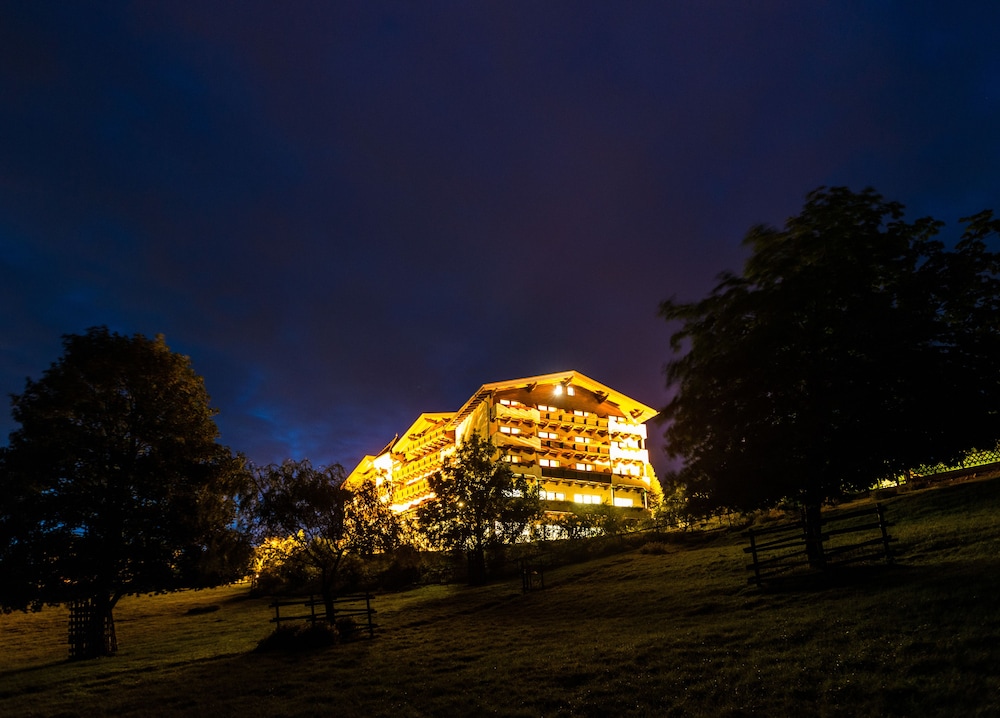 Hotel Front - Evening/Night