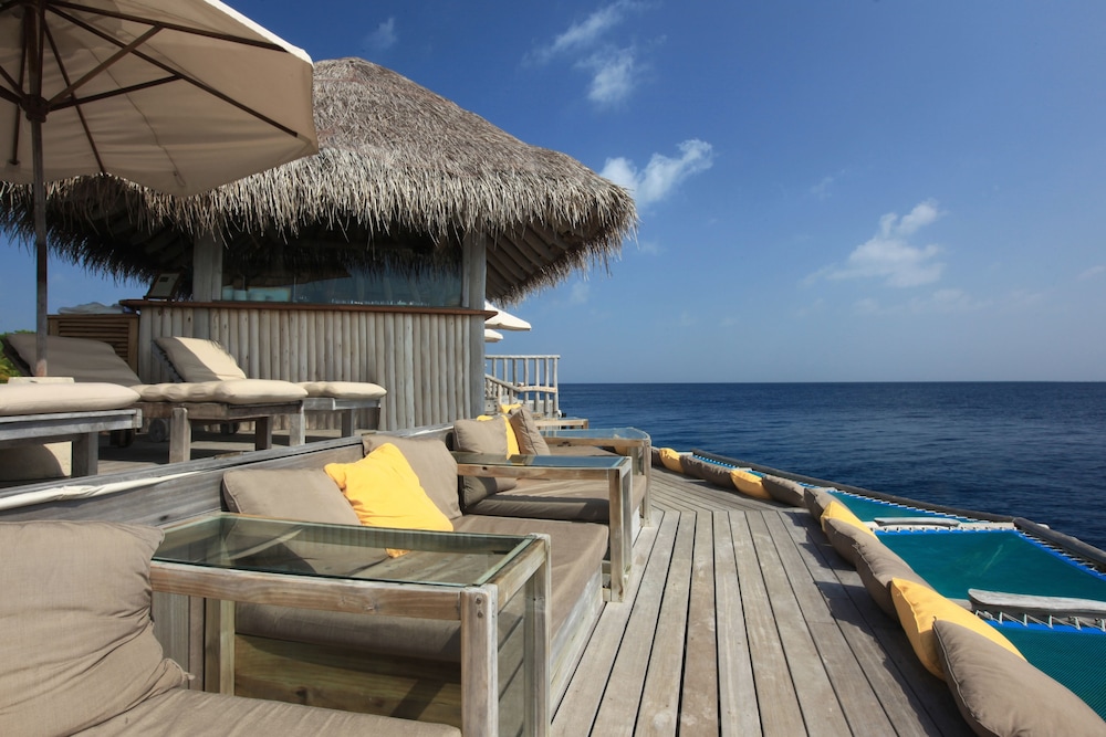 Sundeck
