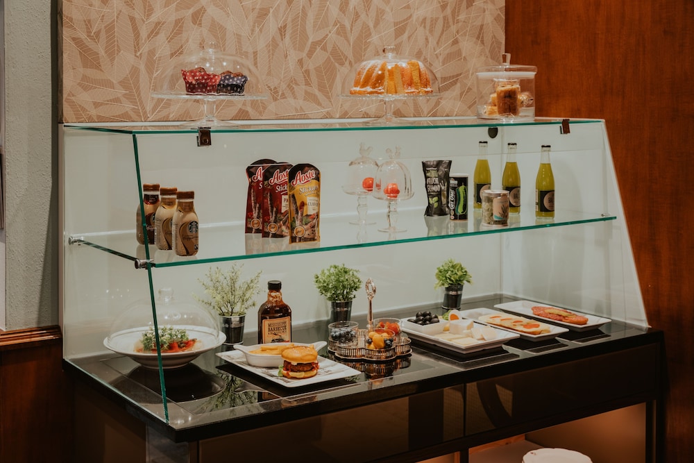 Snack bar