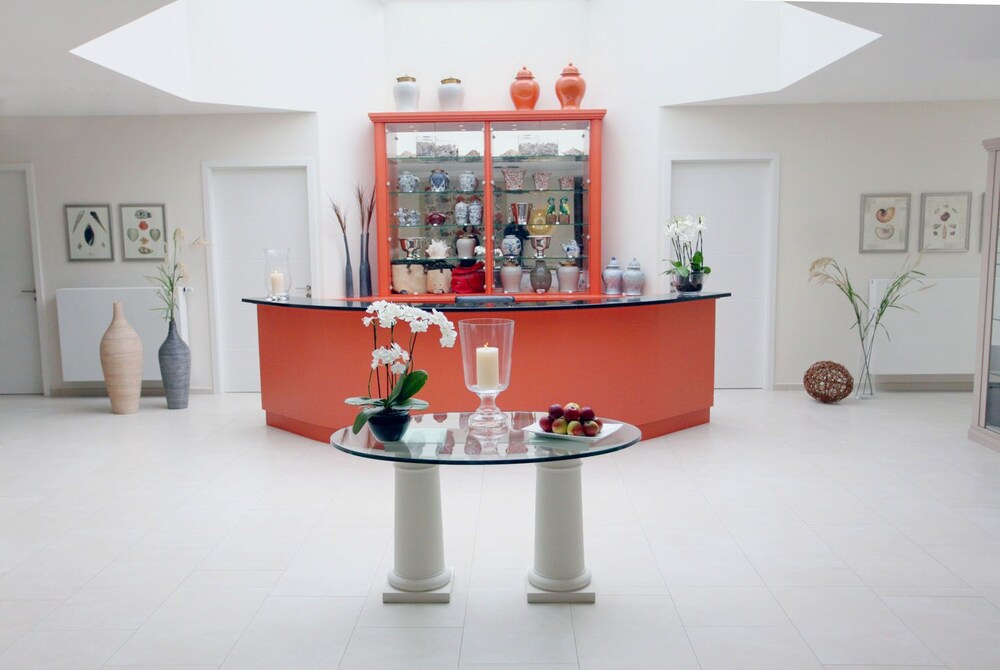 Spa Reception