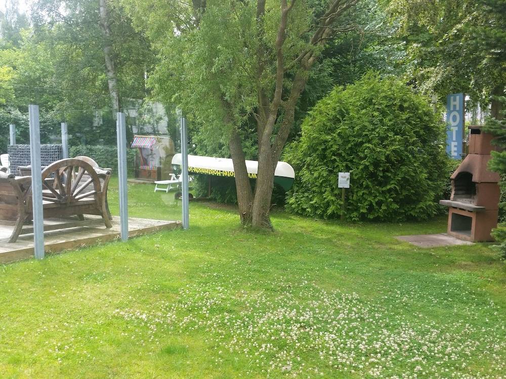 BBQ/picnic area