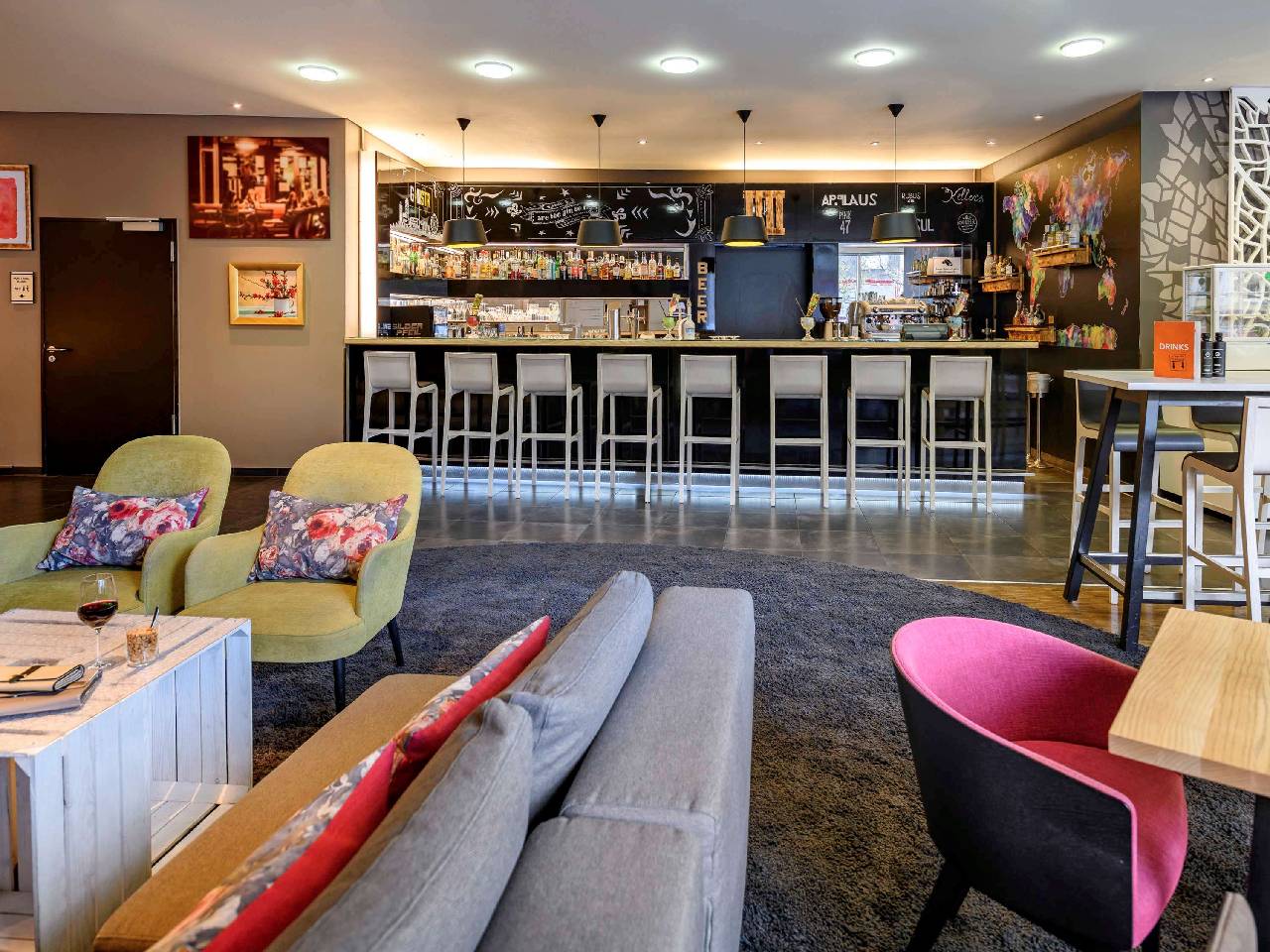 Bar Lounge