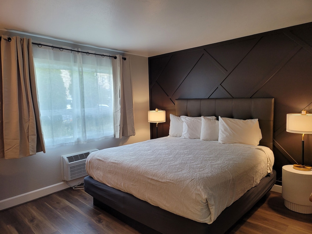 Bridge Street Inn - featured photo