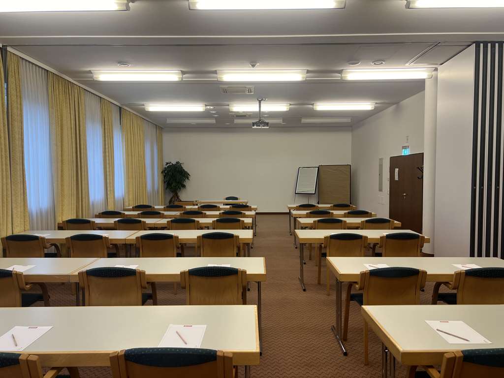 Our Salon I+II with 110 m2