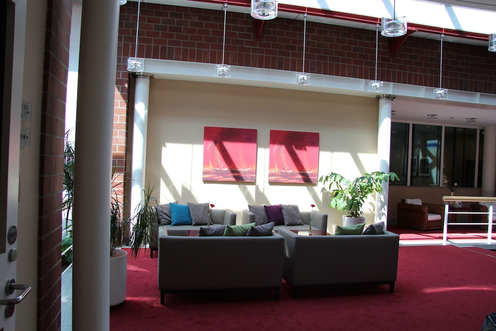 Check-in/check-out kiosk