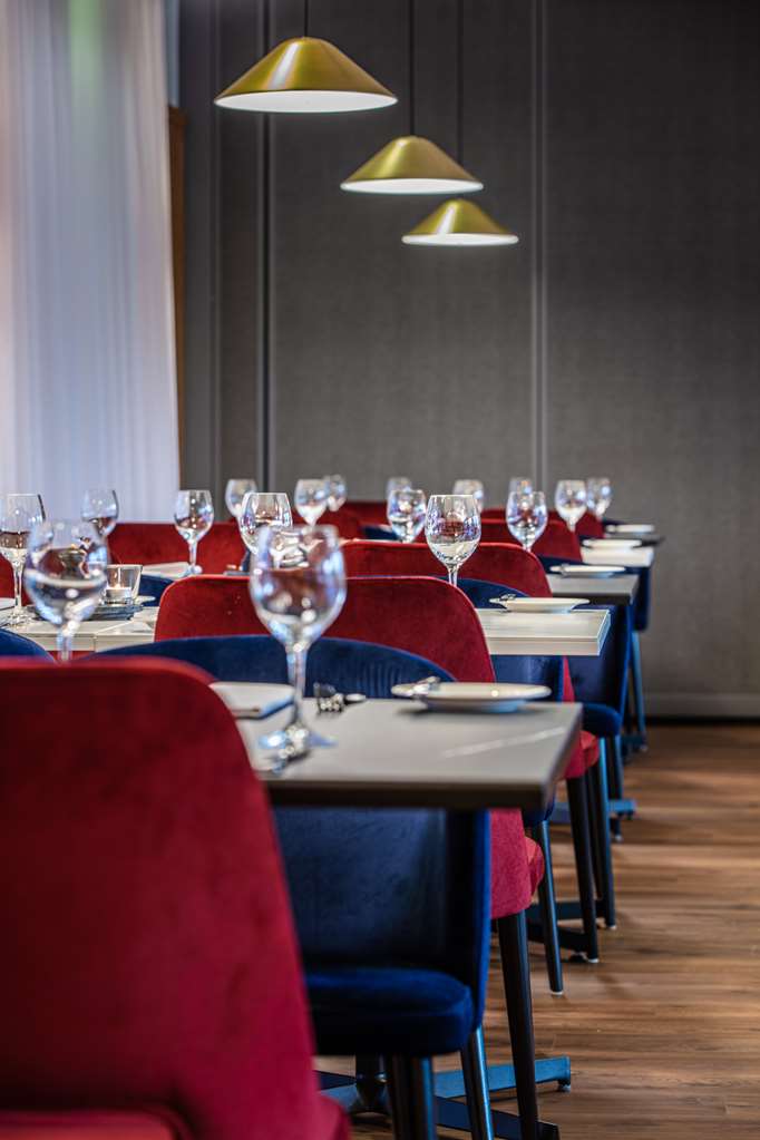 Rhapsody Restaurant