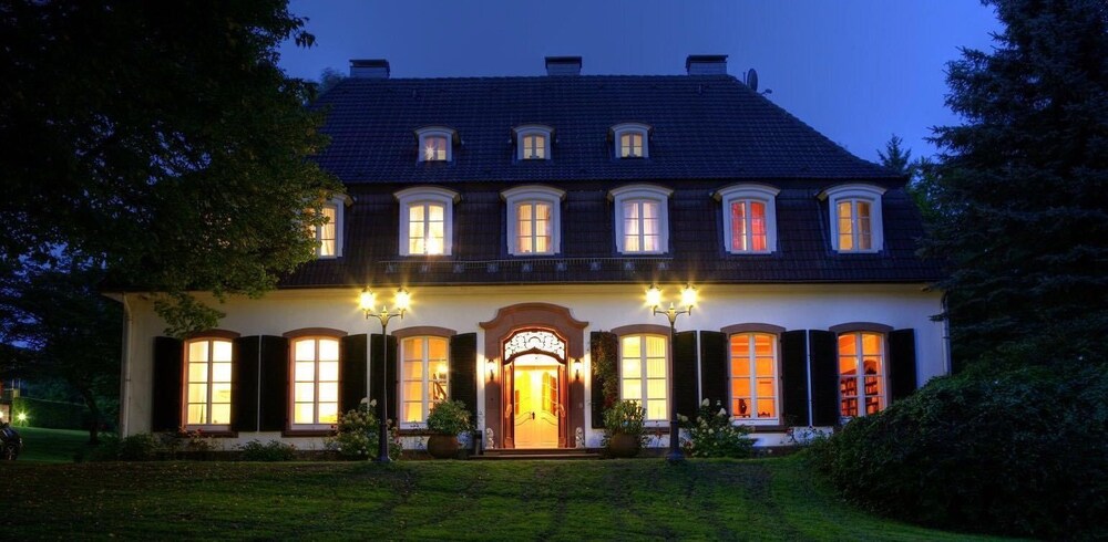 Hotel Front - Evening/Night