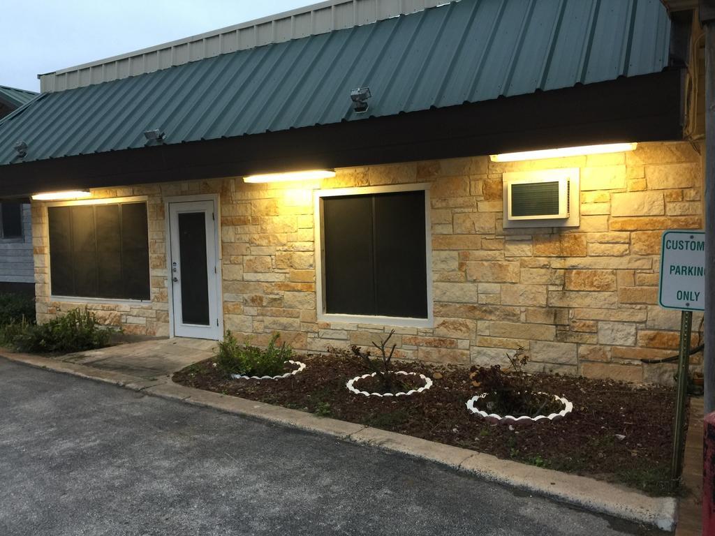 Knights Inn George West - featured photo