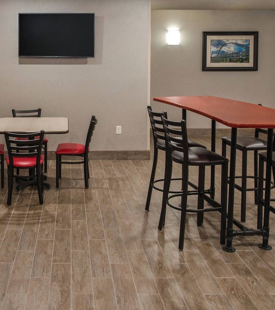 My Place Hotel Mitchell SD - photo 4