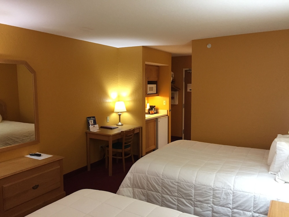 Parkfield Inn - photo 4