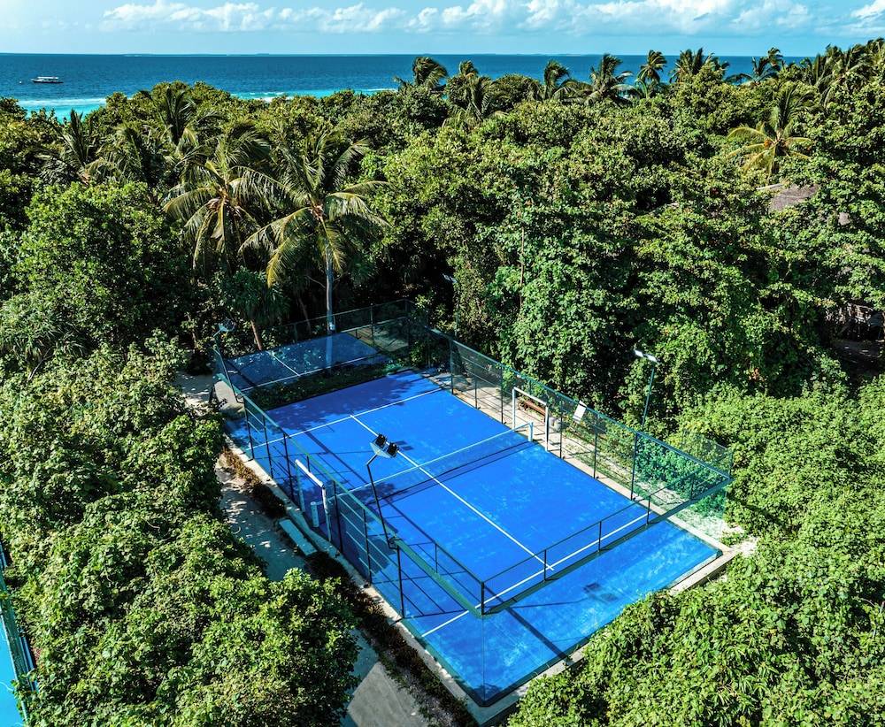 Tennis court