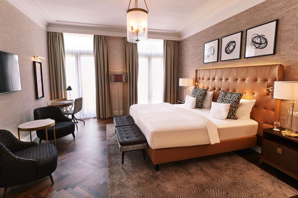 Steigenberger Parkhotel, Düsseldorf - Grand Deluxe room