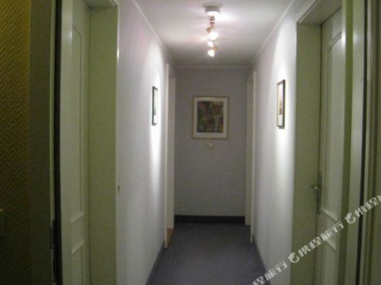 Hotel Interior/Public Areas