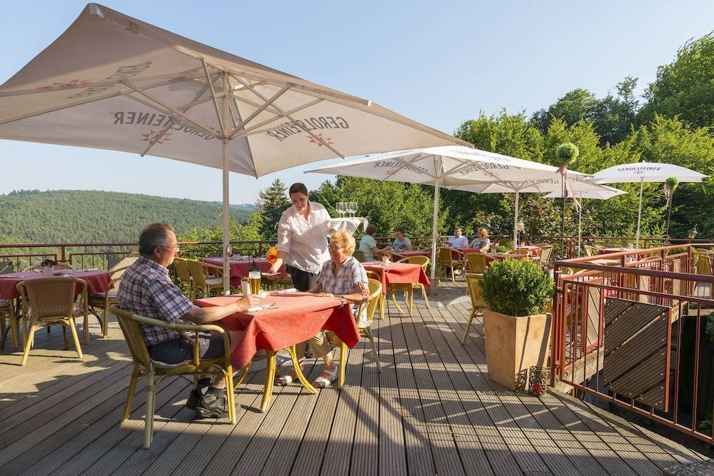 Sundeck