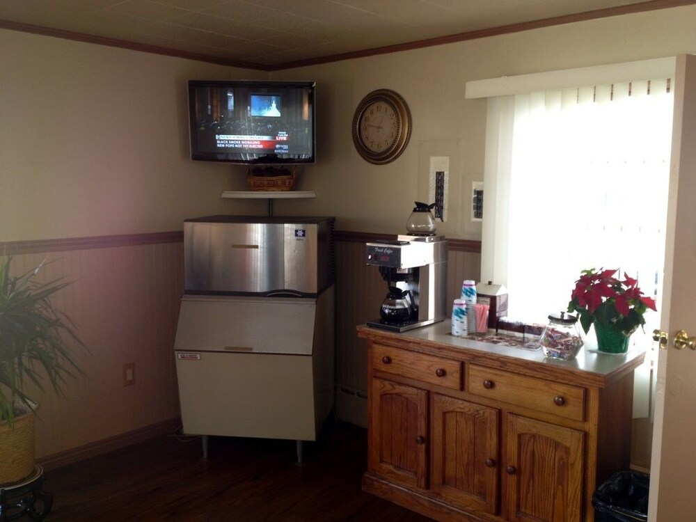 Cody Motel - photo 3