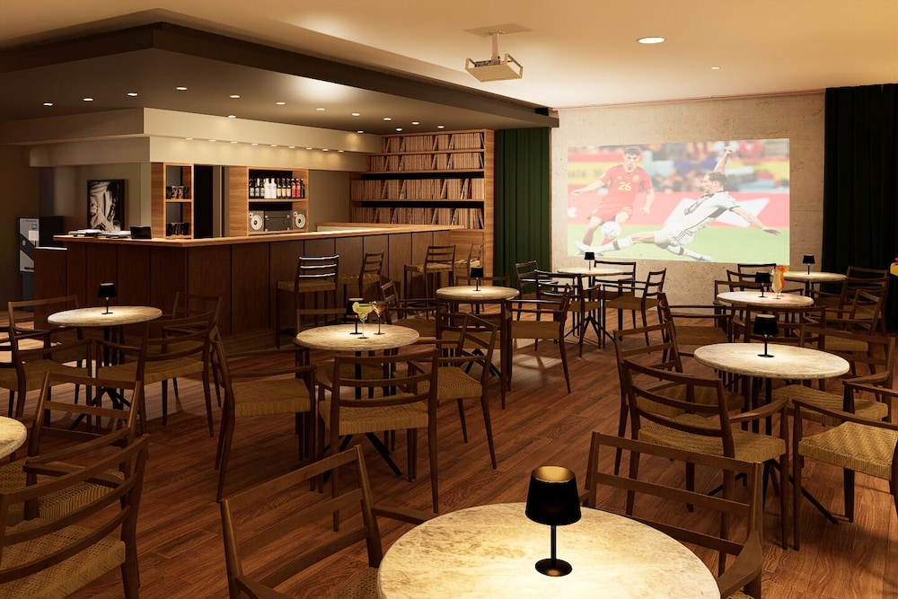 Sports bar