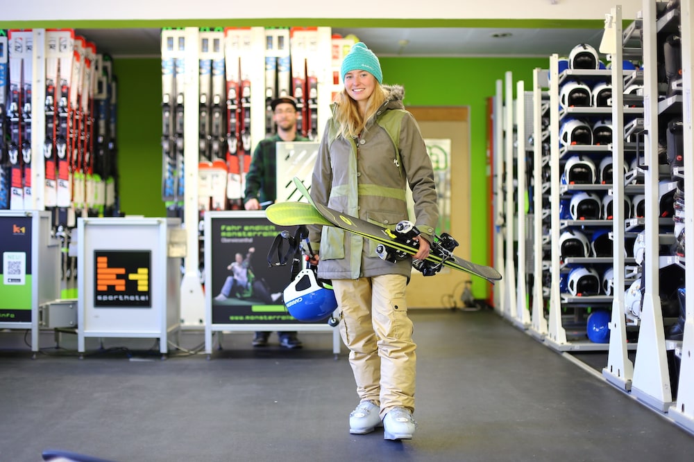 Snow and ski sports