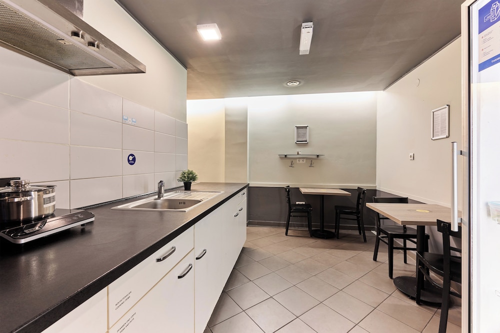 Shared kitchen facilities