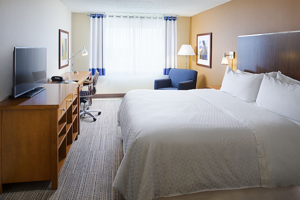 Four Points By Sheraton Philadelphia Airport - photo 4