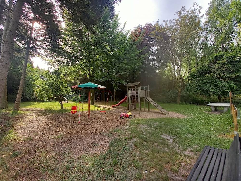 Children's play area - outdoor