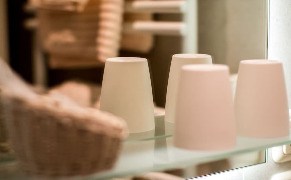 Bathroom amenities