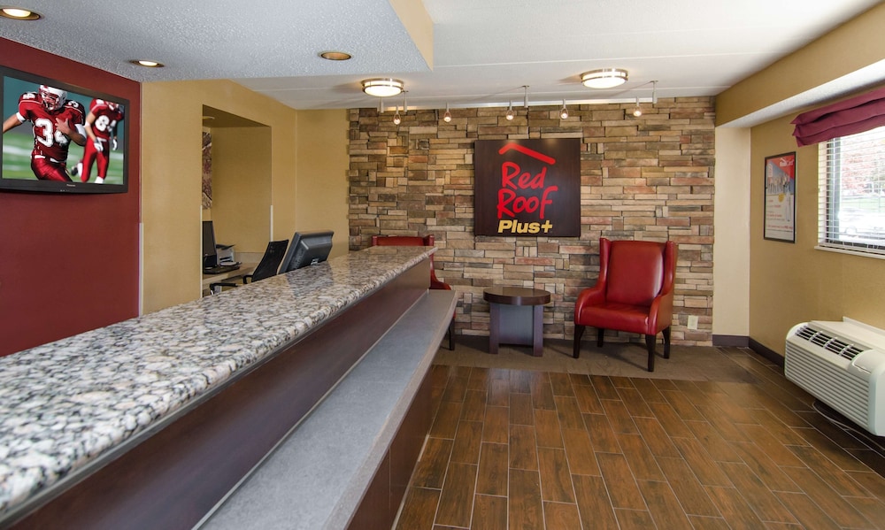 Red Roof Inn PLUS Baltimore Washington DC BWI Airport - photo 4