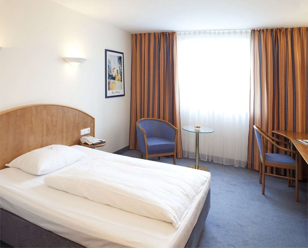 Single Room Komfort Smoking & Nonsmoking