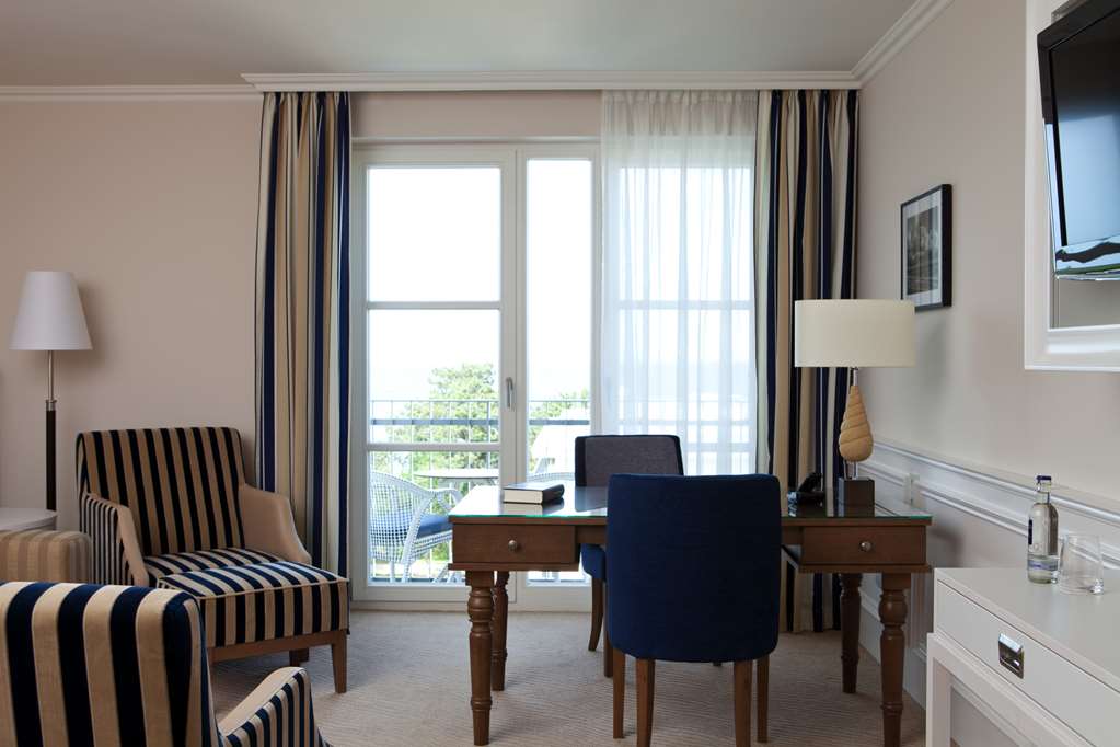 Steigenberger Grandhotel and Spa, Heringsdorf/Usedom, Germany - Junior Suite work desk