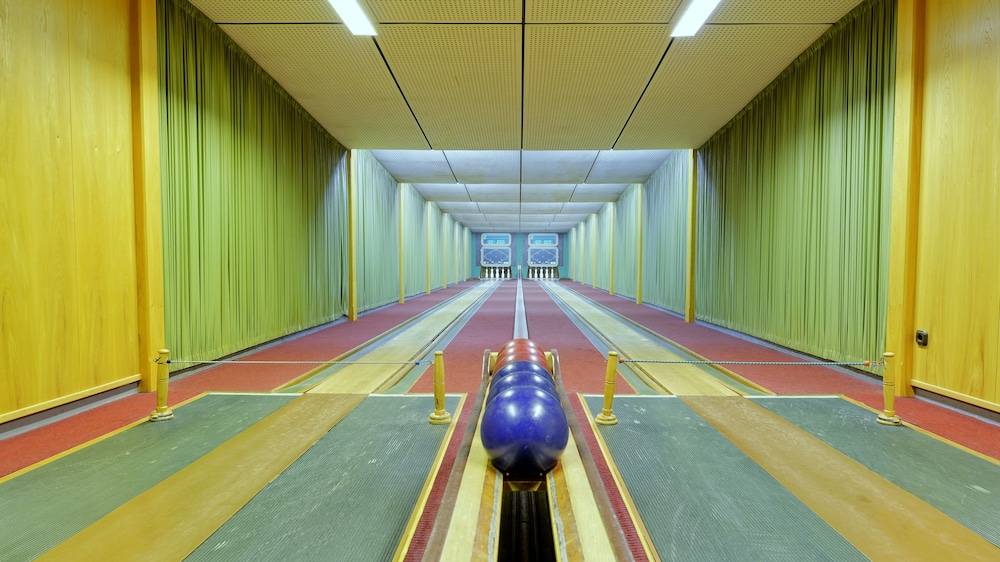 Bowling