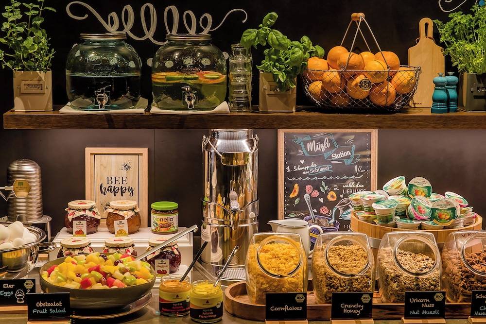 Breakfast buffet