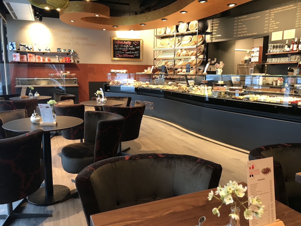 Cafe