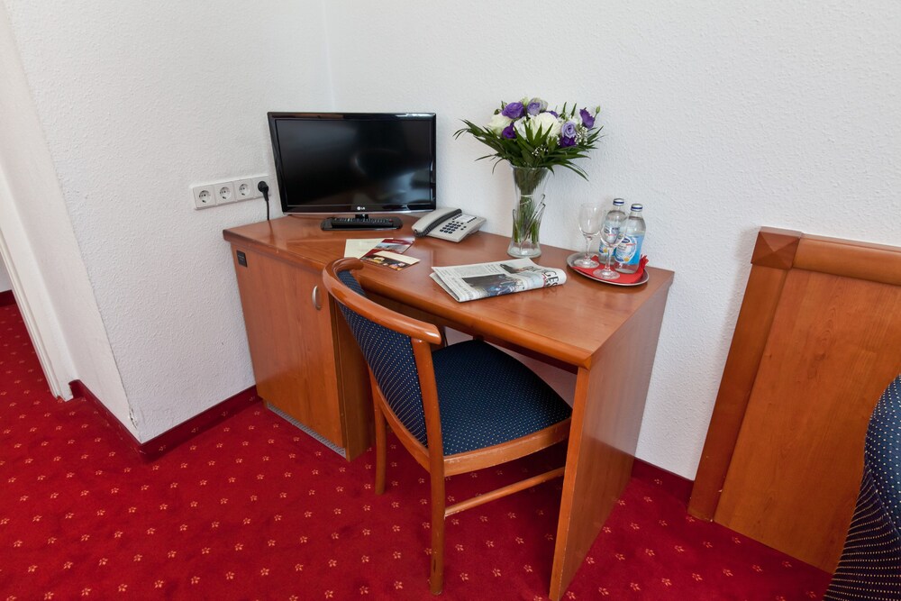 In-Room Business Center