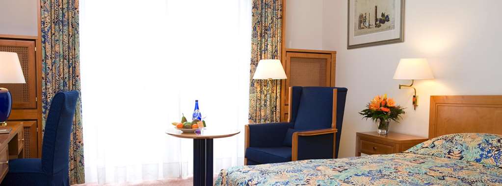 Steigenberger Hotel and Spa, Bad Pyrmont, Germany - Deluxe room