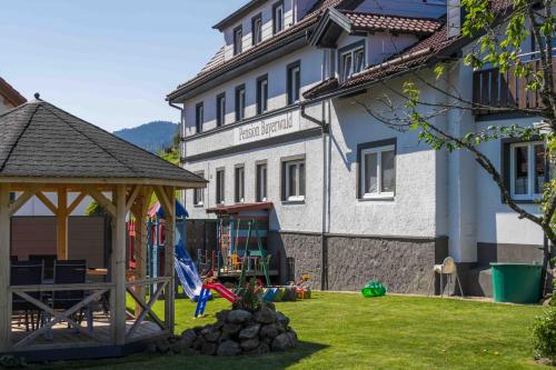 Pension Bayerwald mit Ferienwohnung