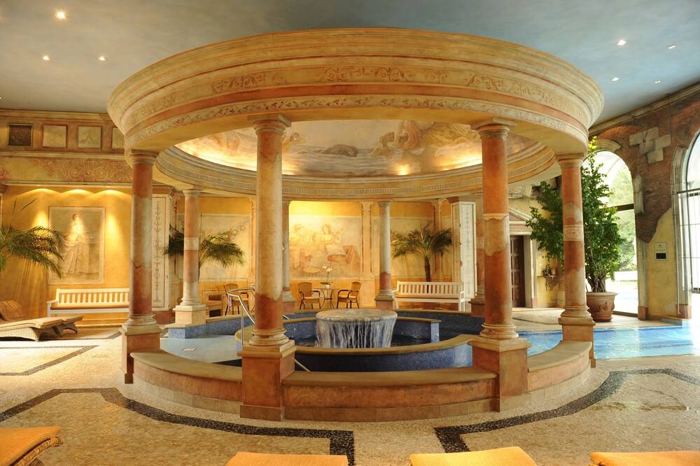 Indoor/Outdoor Pool