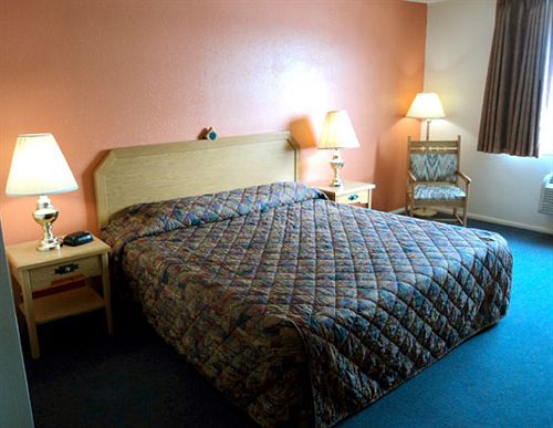 Motel 6 Los Alamos - featured photo