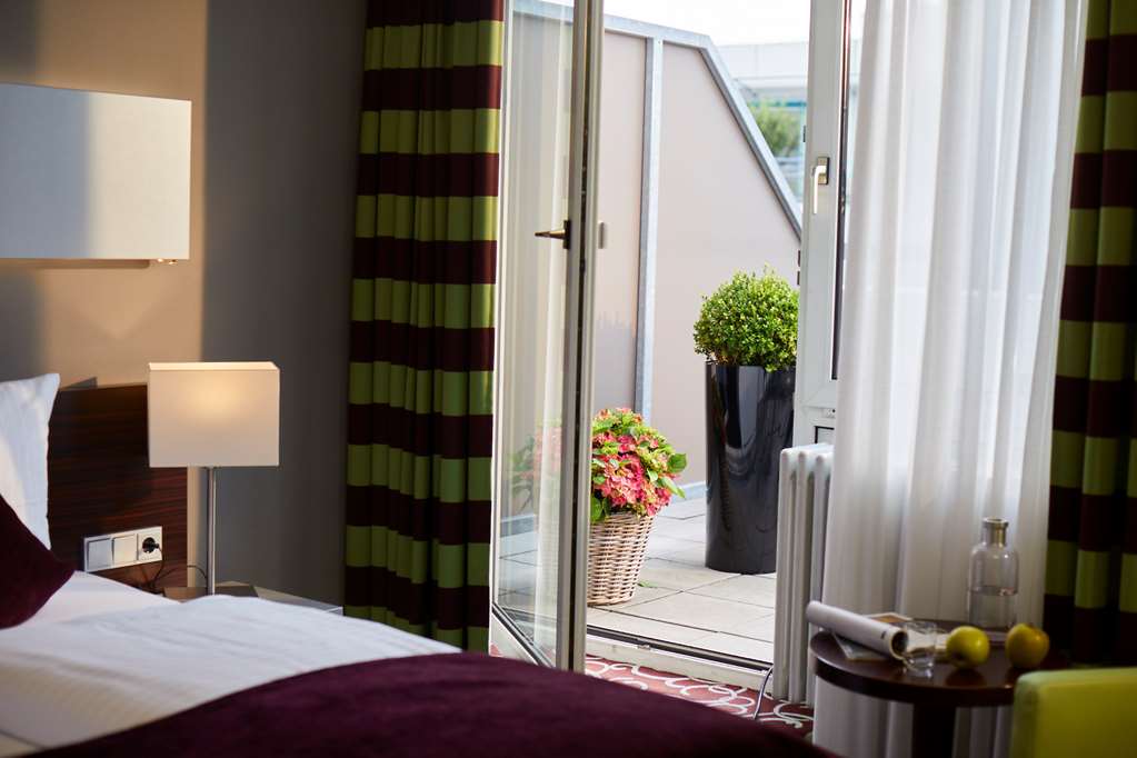 Guestroom Deluxe Room
