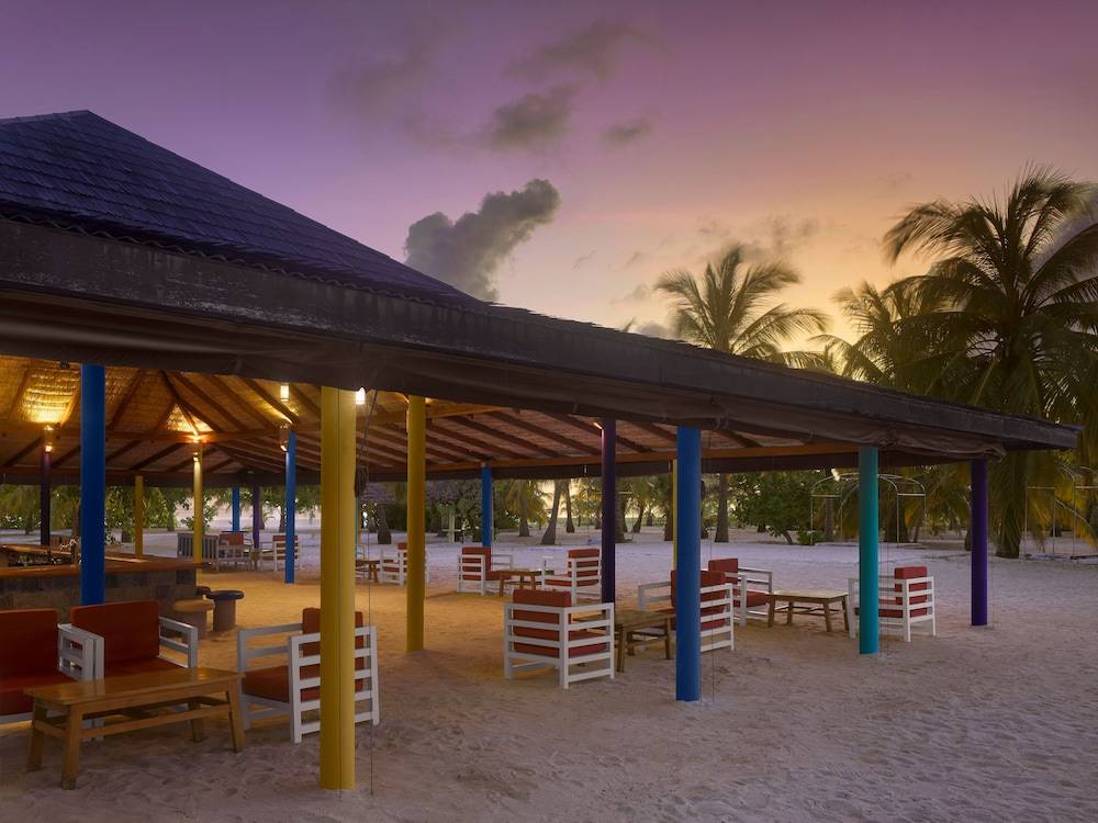 Beach bar