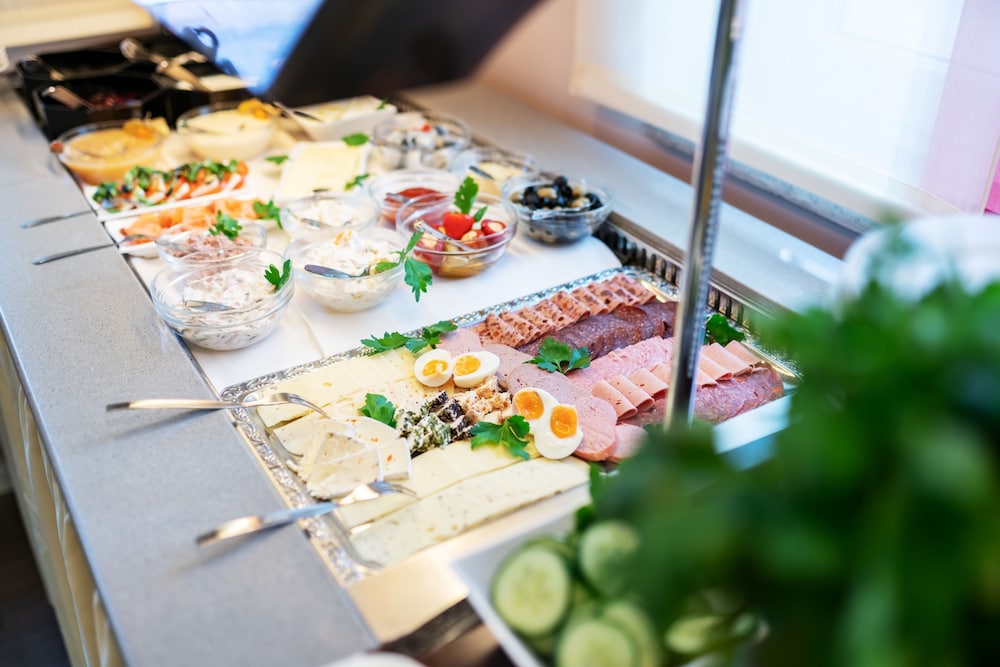 Breakfast buffet