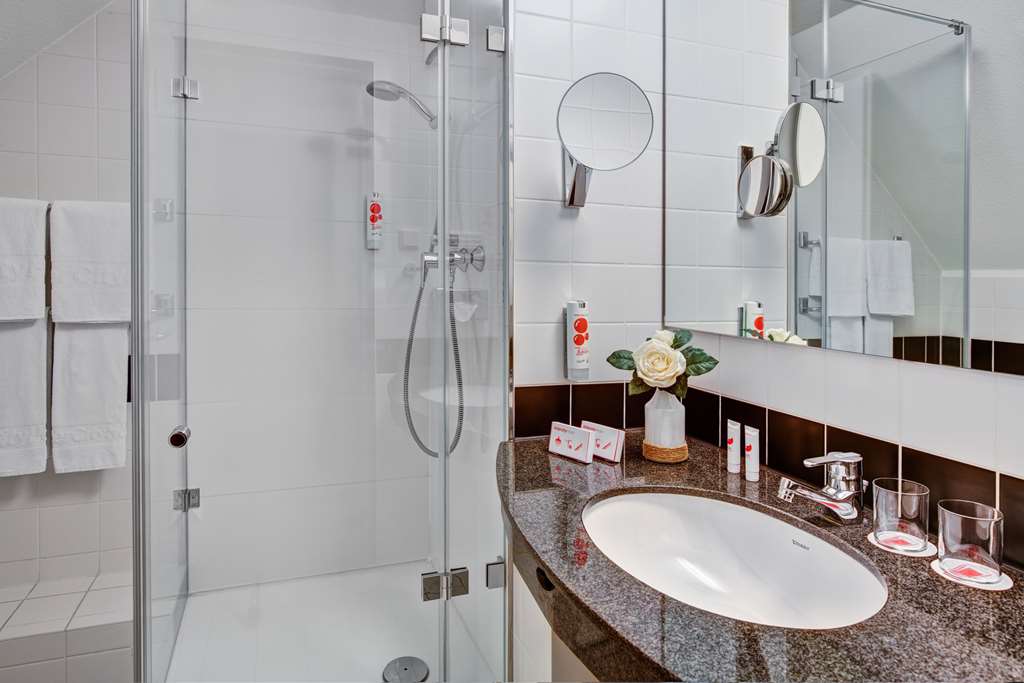 IntercityHotel Celle, Germany - Bathroom