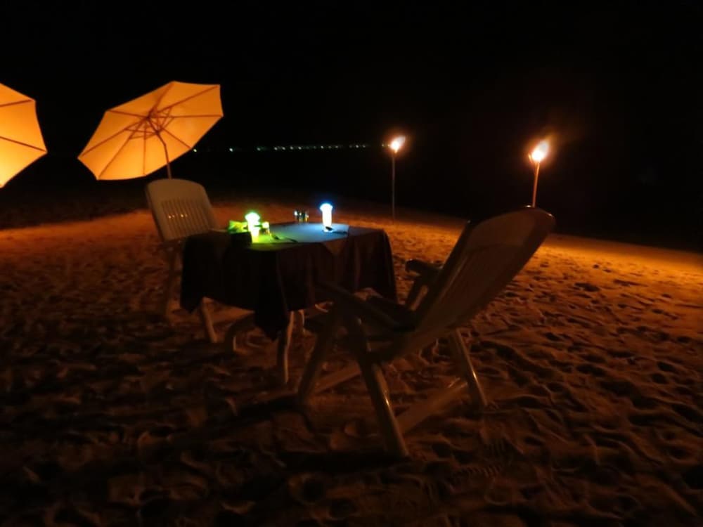 Couples dining