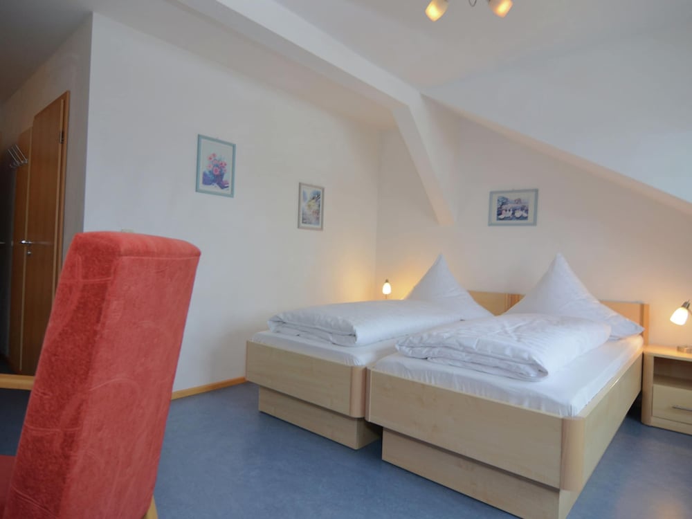 Apartment in Rotthalmnster with Garden