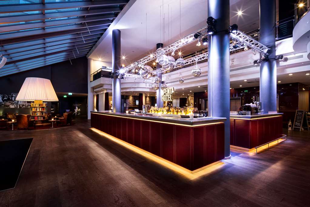 Pentahotel Leipzig LobbyBar OK HighRes
